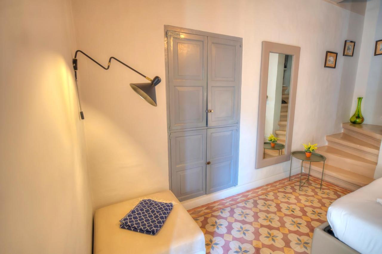 Charming & Traditional Flat In City Center Esch1-2 Valletta Exteriér fotografie